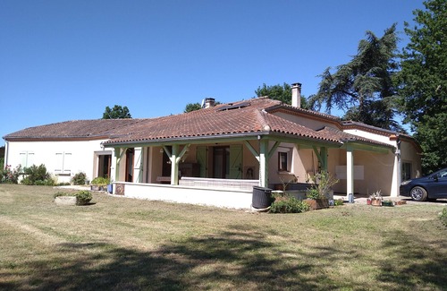 Montcabrier House | Magnifique Villa à la Campagne