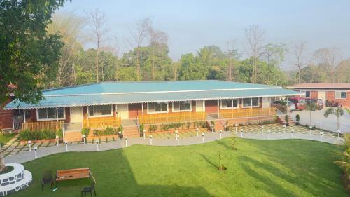 Karjat Hotel | Magnolia Fields