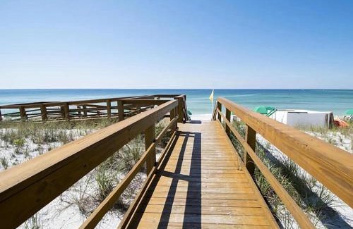 Holiday Isle House | Magnolia House #202