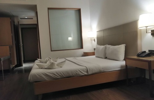 Satara Hotel | Maharaja Regency