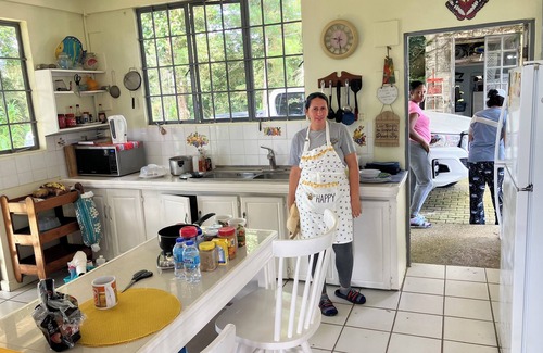 Diego Martin Bed & Breakfast | Mahogany Ridge Trinidad