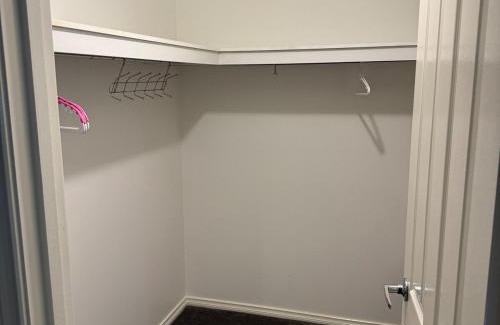 Truganina House | Mahzan on Braid Ensuite