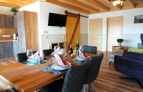 Kitzingen Apartment | Main barrier-free holiday in the vineyard
