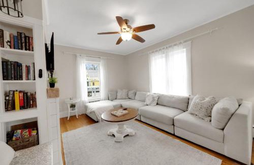 Wolfeboro House | Main House - 3 Story 5 Bed/3 Bath - Wolfeboro