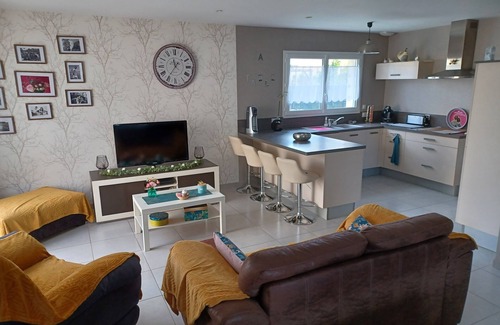 Bretteville-l'Orgueilleuse House | Maison Avec Jardin Clôturé Proche des Plages du Débarquement