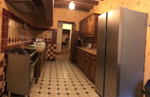 Mansigne House | Maison 15 Pers Spacieuse, Calme sur Grand Terrain et Tennis - Moulin de Crampaux