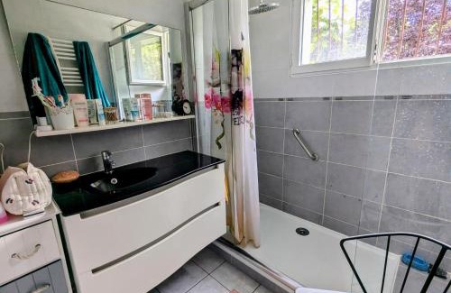 Dax Villa | Maison 3 étoiles climatisée, jardin, parking, proche centre et thermes