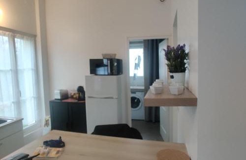 Corquilleroy Apartment | Maison 3 chambres. cour Privative 2 places de parking privatives