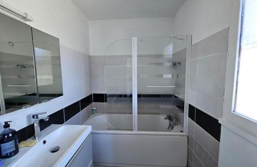 Dieulefit Villa | Maison 5 chambres à Dieulefit