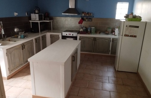 Saint-Andre-de-Cubzac House | Maison a Louer Situé au Bord de la Dordogne