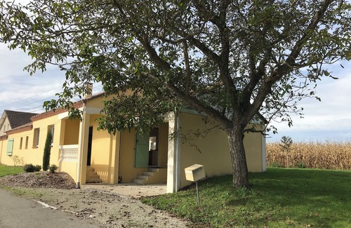 Barinque House | Maison a la Campagne Avec Piscine Pour un Séjour au Calme