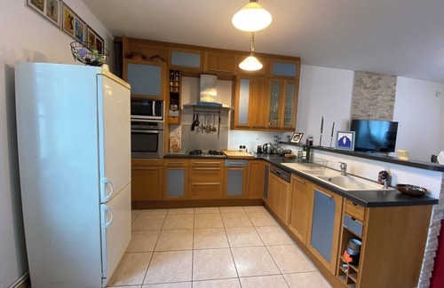 Fleury-les-Aubrais House | Maison Avec Jardin Orléans Métropole - Animaux de Compagnie Acceptés