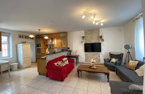 Fleury-les-Aubrais House | Maison Avec Jardin Orléans Métropole - Animaux de Compagnie Acceptés