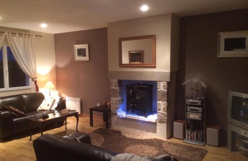 Tredias House | Maison Blanc