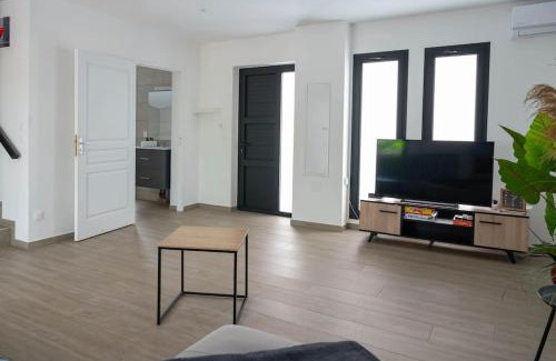 Manapany-les-Bains House | Maison Côté Mer - Ecumes Sauvages - DODOTERLA