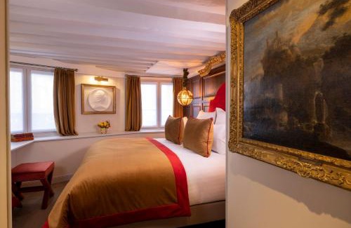 Saint-Germain-des-Pres House | Maison Cardinal Furstemberg