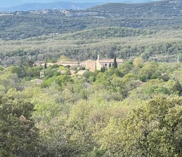 Bouquet Bed & Breakfast | Maison Casamande & SPA - Luxe et sérénité dans un domaine d'amandiers