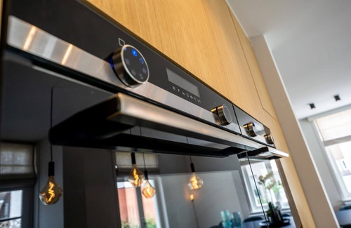 Sint-Kruis House | Maison Chartreuse: historic home in the outskirts of Bruges