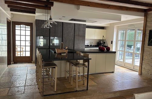 Fauverney House | Maison Coup de Cœur aux Abords de la Côte et de Dijon