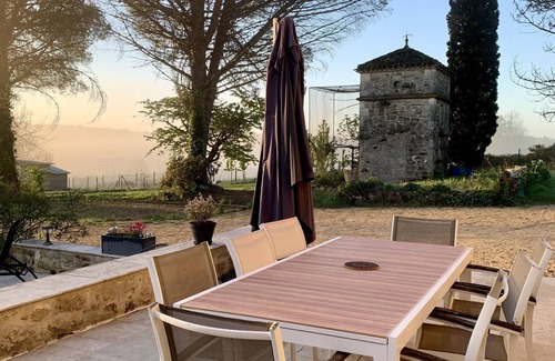 Fosses-et-Baleyssac House | Maison DE Campagne Avec Piscine ET Parc Arbore