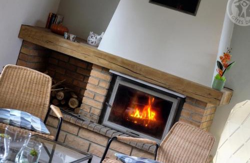 Saint-Just-Saint-Rambert House | Maison de charme avec grand jardin et équipements modernes - FR-1-496-195