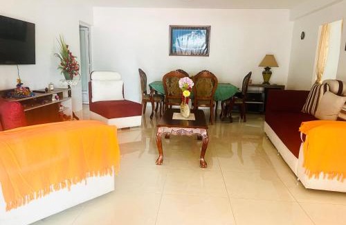 Floreal Apartment | Maison de la fraîcheur - House of freshness