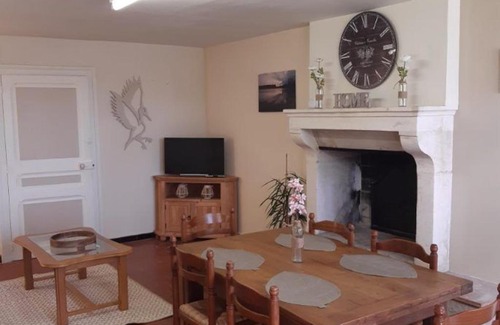 Migne House | Maison de plain-pied avec étang, draps et ménage inclus - FR-1-591-352