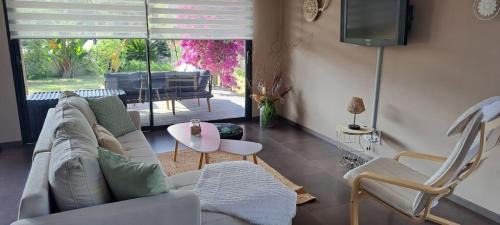 Ghisonaccia House | Maison de vacances avec piscine proche mer et montagne