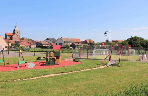 Hesse House | Maison de Village Avec Jacuzzi Privé