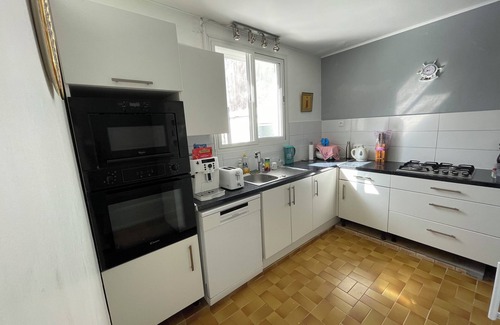 Port-Louis House | Maison de Ville Avec Jardin et Piscine à 5 Minutes des Plus Belles Plages