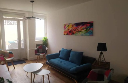 Civray House | Maison de Ville Très Lumineuse