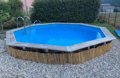 Serrieres-de-Briord House | Maison de Violette