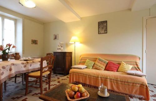 Boischampre House | Maison du XVIIe siècle avec jardin à Vrigny - Wifi inclus - FR-1-497-32