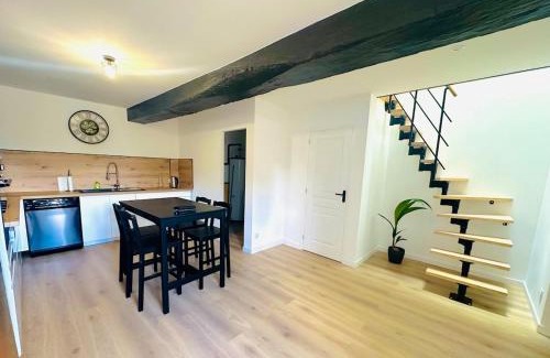 La Sauve House | Maison en pierre La Sauve