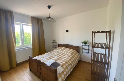 Oriocourt House | maison entière village paisible