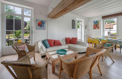 Pornic House | Maison familiale, 200m mer 10 adultes 2 enfants