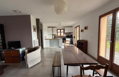 Saint-Frezal-de-Ventalon House | Maison Familiale en Cévennes