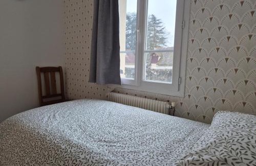 Saint-Etienne-du-Rouvray House | maison idéale déplacement 4 ou 5 personnes