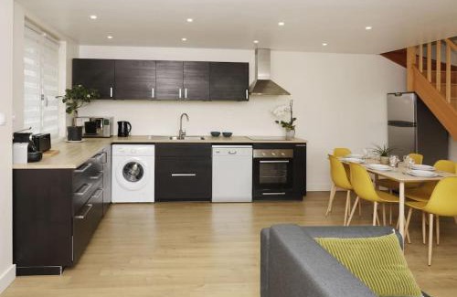 Senlis Apartment | Maison Le Moulin Vert by La Boîte En Plus