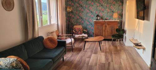 Dun-sur-Meuse House | Maison Lombardi - Gite 6 Personnes 4 étoiles