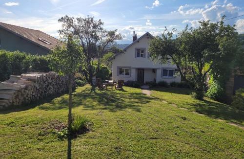 Dun-sur-Meuse House | Maison Lombardi - Gite 6 Personnes 4 étoiles