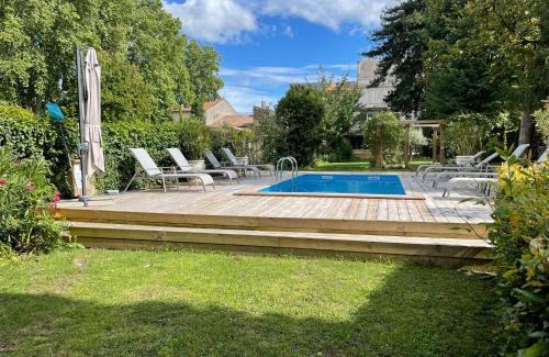 Sainte-Foy-la-Grande Apartment | Maison M on the Dordogne Luxurious accommodation