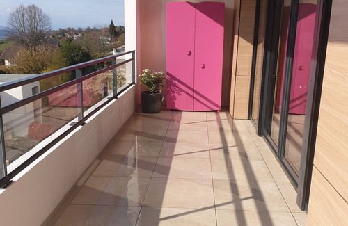 Pugny-Chatenod House | Maison Neuve vue lac Calme Ideal Famille Proche aix les Bains lac du Bourget