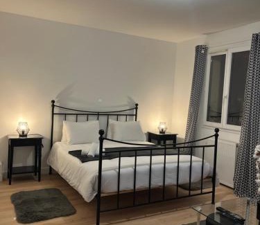 Cregy-les-Meaux Villa | Maison Paisible à 15 min de Disneyland !