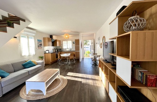 Perols House | Maison Palmeraie Avec Jardin et Piscine