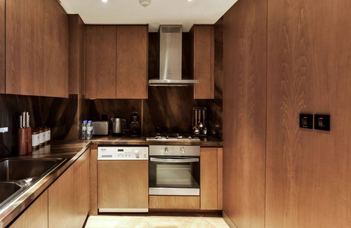 Palm Jumeirah Apartment | Maison Privee - Elegant Apt with Sea Views at FIVE Palm Jumeirah