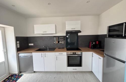 Olonne-sur-Mer House | Maison rénovée 4 pers – Cour fermée et parking - FR-1-197-632