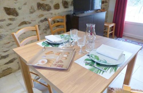 Cressanges House | Maison rénovée sur ferme, spa et détente à la campagne - FR-1-489-579