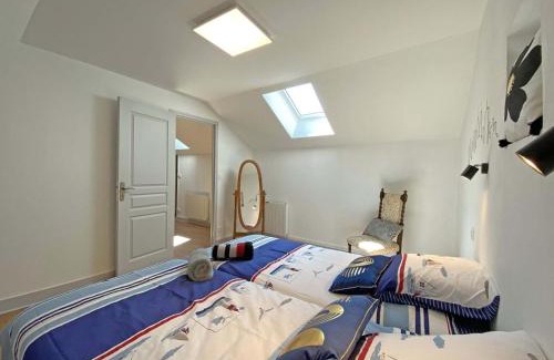 La Ferte-en-Ouche House | Maison rustique avec animaux acceptés et WIFI - FR-1-497-214