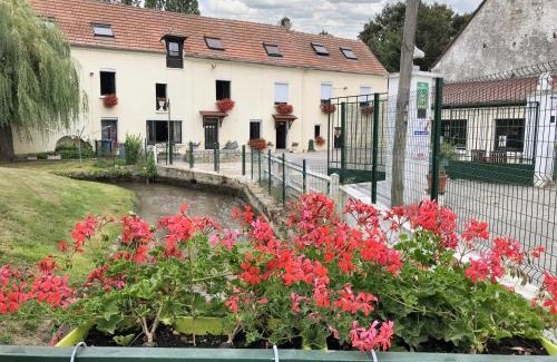 Viarmes House | Maison spacieuse à Viarmes avec grand jardin et climatisation